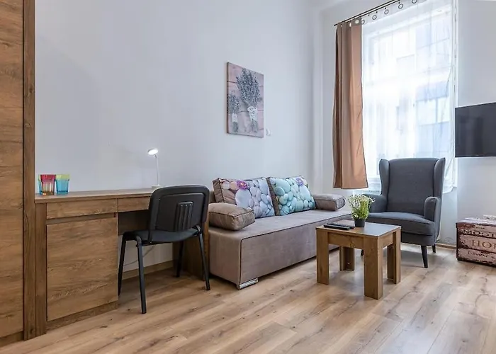 Beata - Nice Studio Apartment With Great Location